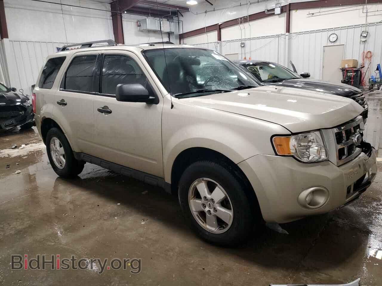2011 FORD ESCAPE - VIN: 1FMCU9D79BKB34229 - Фото 4