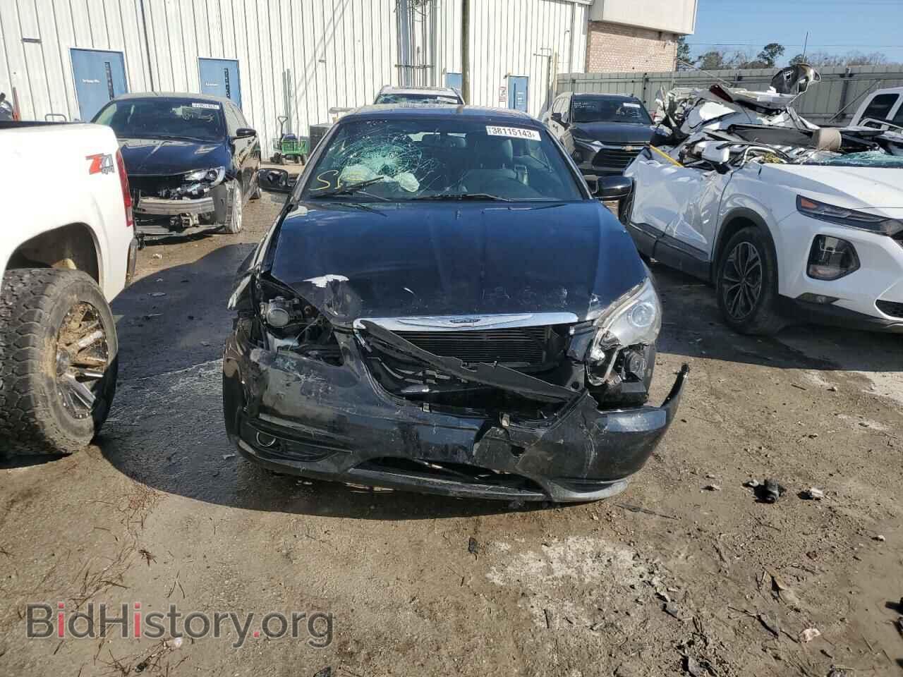 2011 CHRYSLER 200 - VIN: 1C3BC8EG0BN600208 - Фото 5