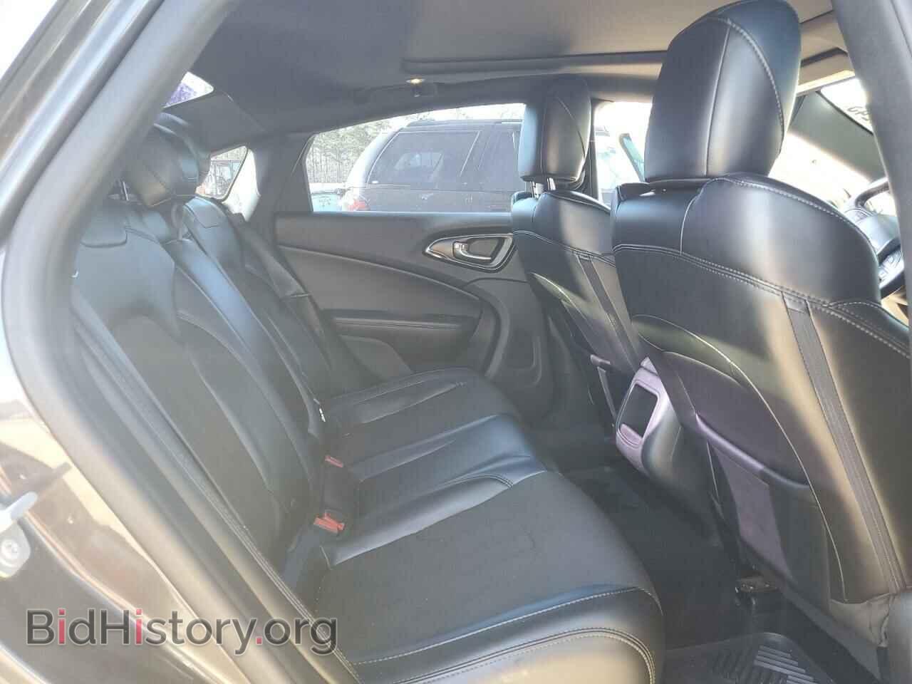 2016 CHRYSLER 200 - VIN: 1C3CCCBB8GN175330 - Photo 10