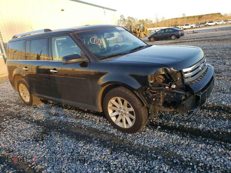 2011 Ford FLEX (VIN 2FMGK5CC7BBD23695) — фото 4 из 13