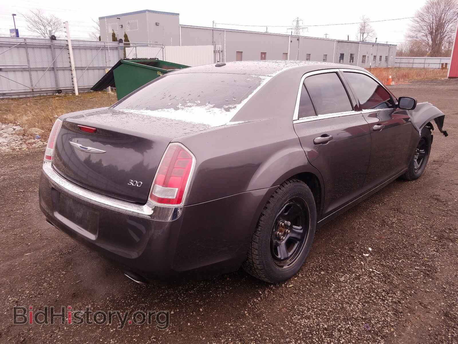 2013 CHRYSLER 300 - VIN: 2C3CCAAG0DH714383 - Фото 4