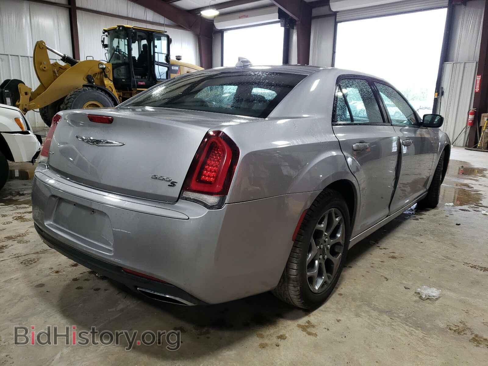 2017 CHRYSLER 300 - VIN: 2C3CCAGG0HH612966 - Фото 4
