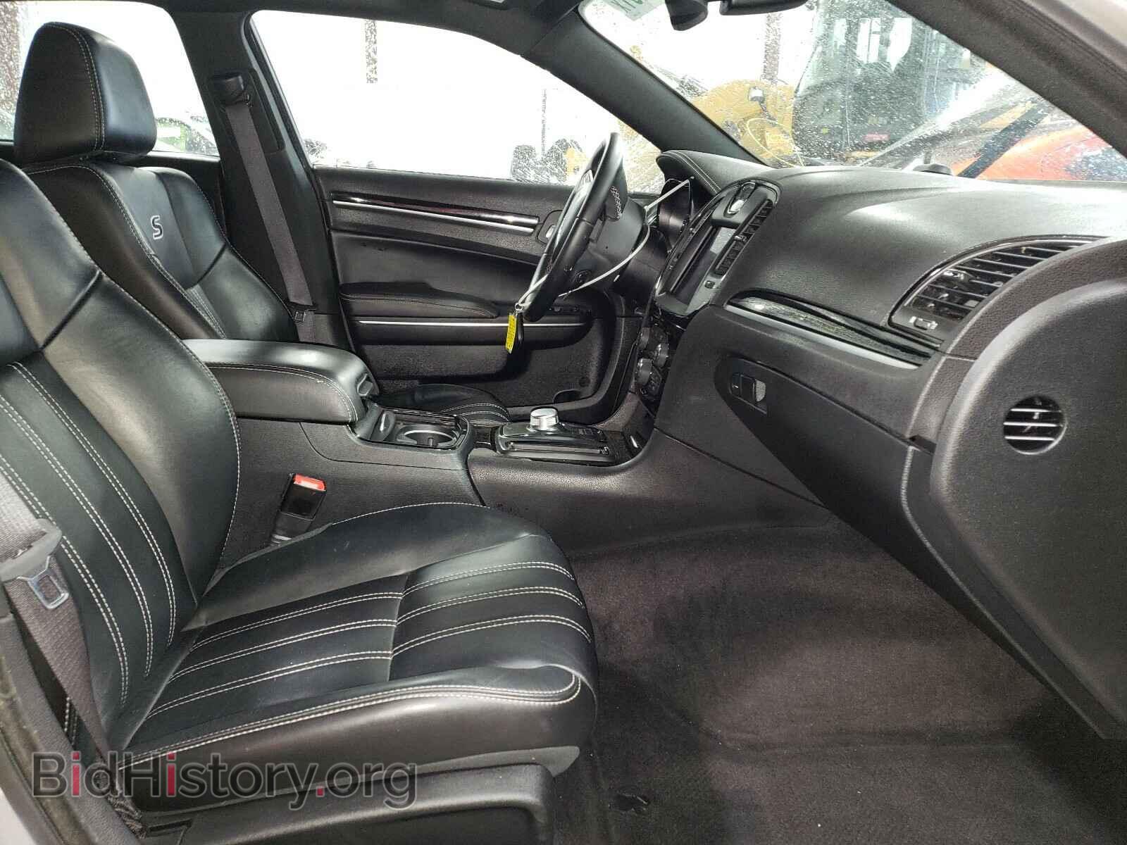 2017 CHRYSLER 300 - VIN: 2C3CCAGG0HH612966 - Фото 5