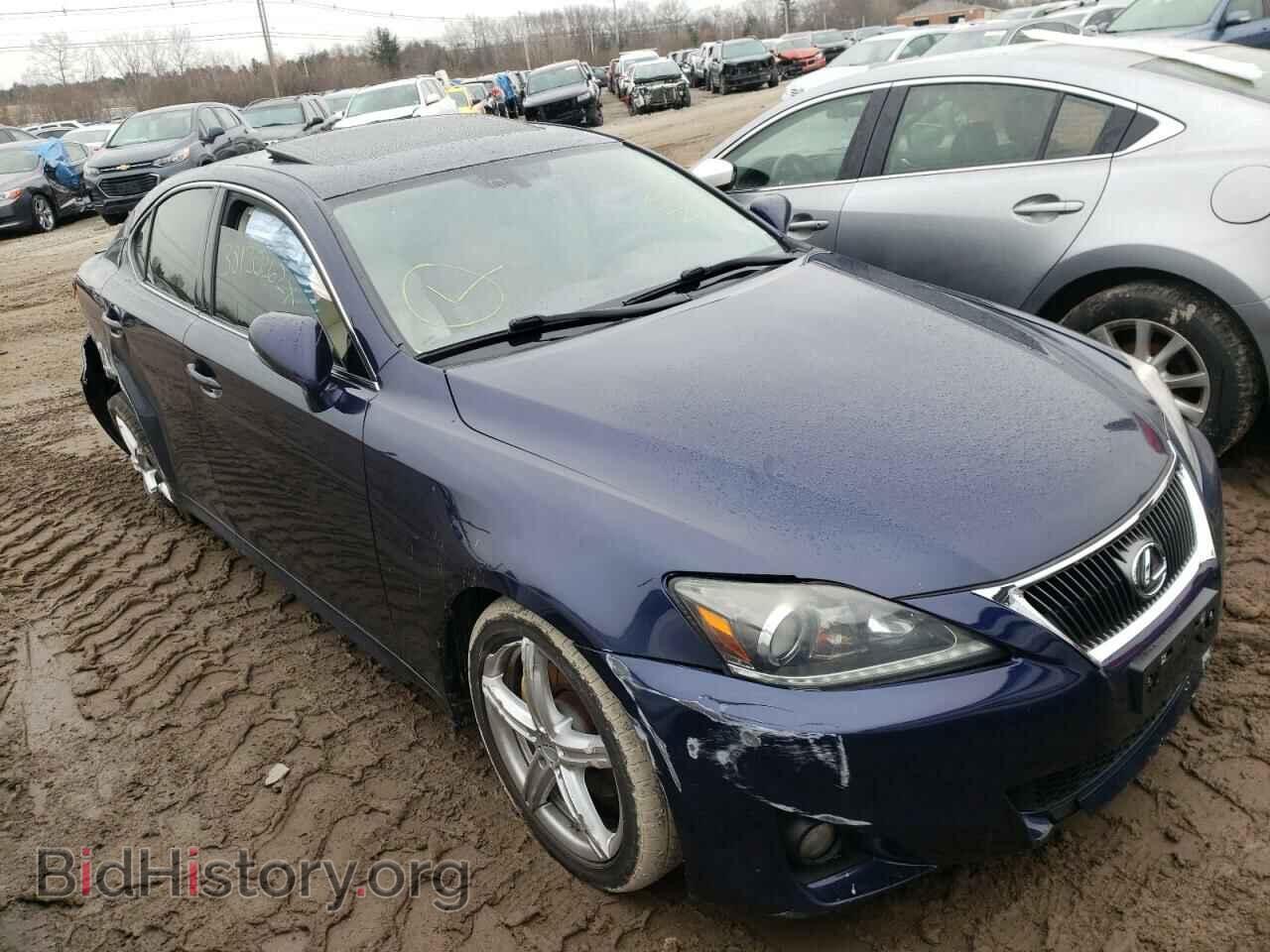 Photo JTHCF5C23B5050451 - LEXUS IS 2011