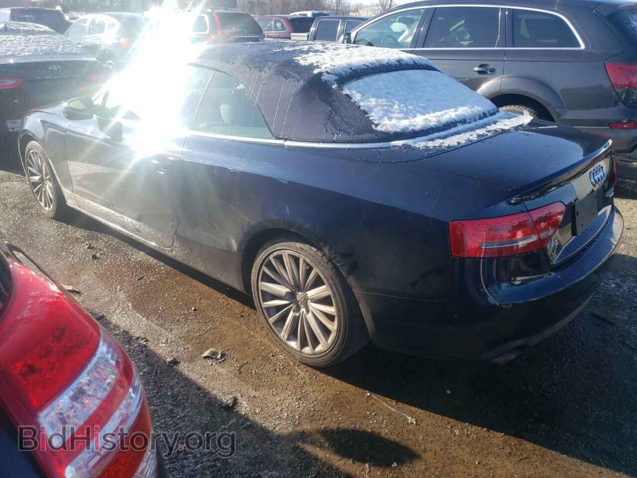 2010 AUDI A5 - VIN: WAULFAFH3AN016726 - Фото 2