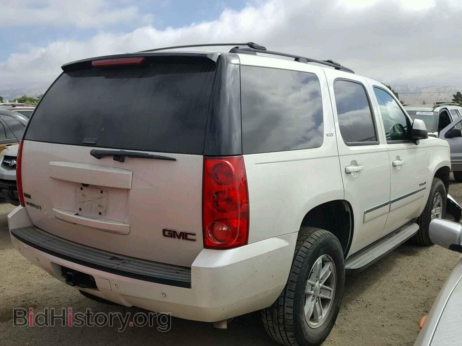 2011 GMC YUKON - VIN: 1GKS2CE01BR363908 - Фото 4