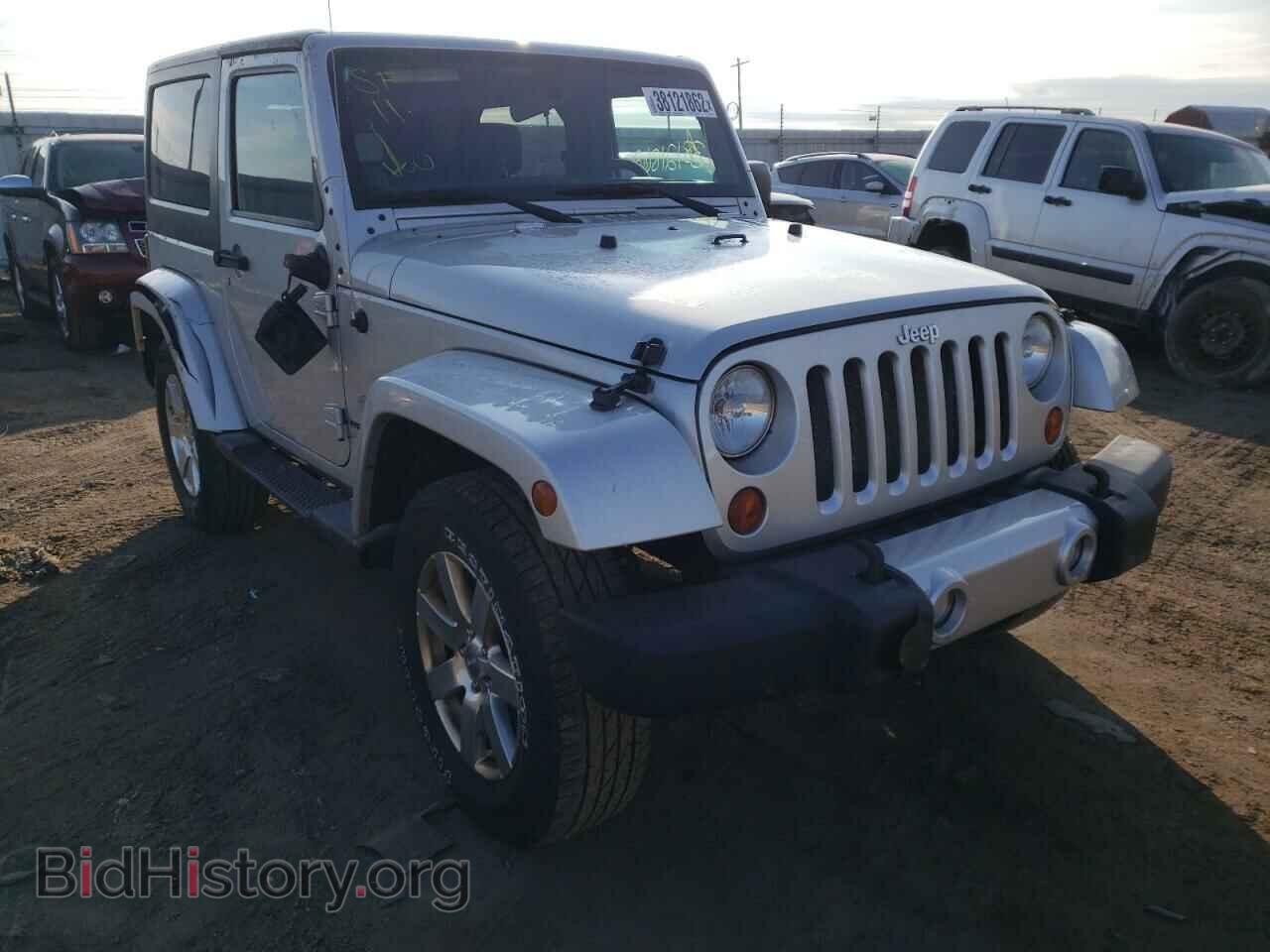 Photo 1J4AA7D12BL631924 - JEEP WRANGLER 2011