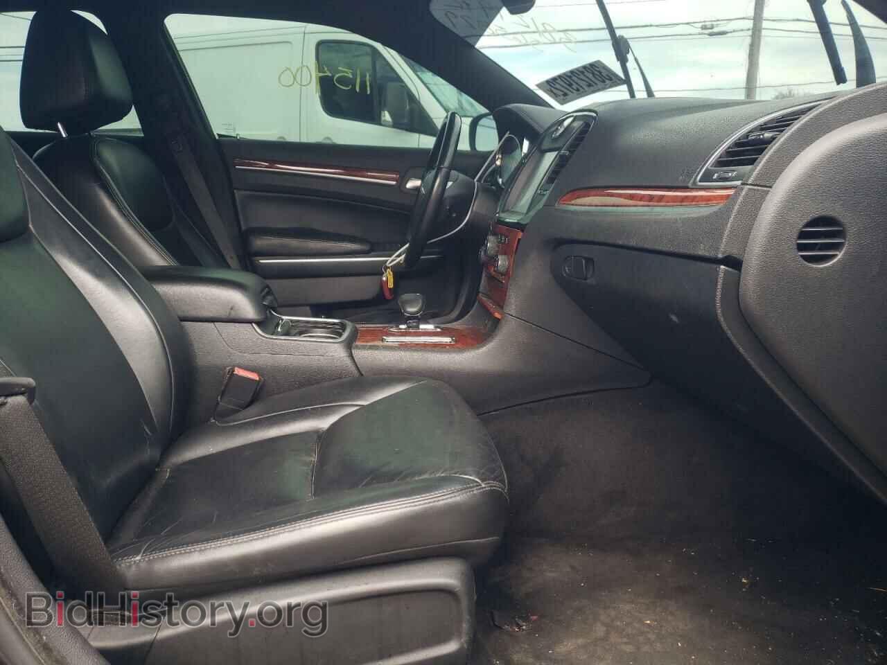 2013 CHRYSLER 300 - VIN: 2C3CCAAG2DH565829 - Фото 5