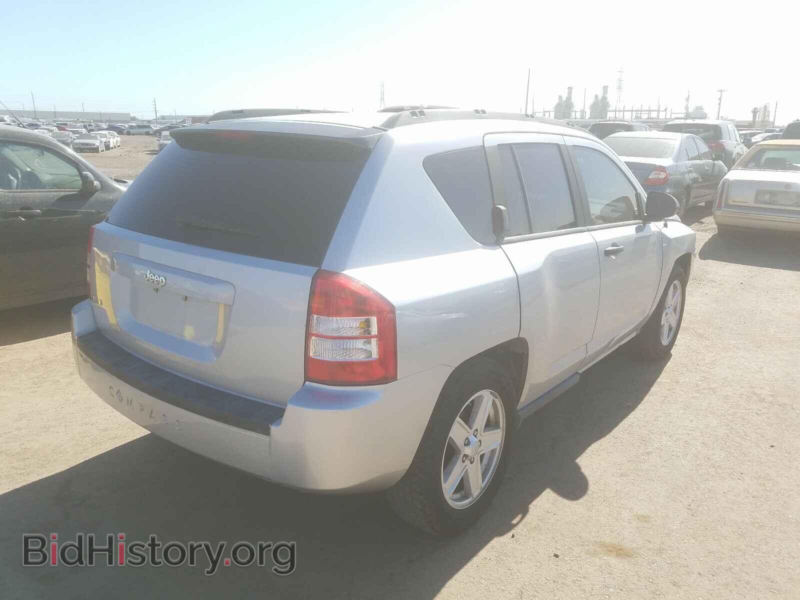 2007 JEEP COMPASS - VIN: 1J8FF47W47D597062 - Фото 4