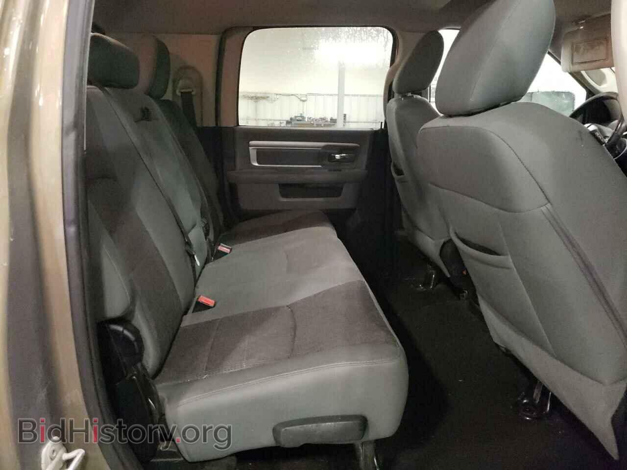 2014 RAM All Models - VIN: 3C6UR5ML3EG218128 - Photo 10