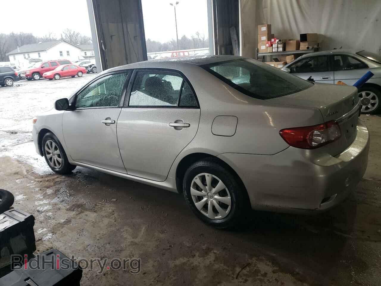 2011 TOYOTA COROLLA - VIN: 2T1BU4EE6BC649738 - Фото 2