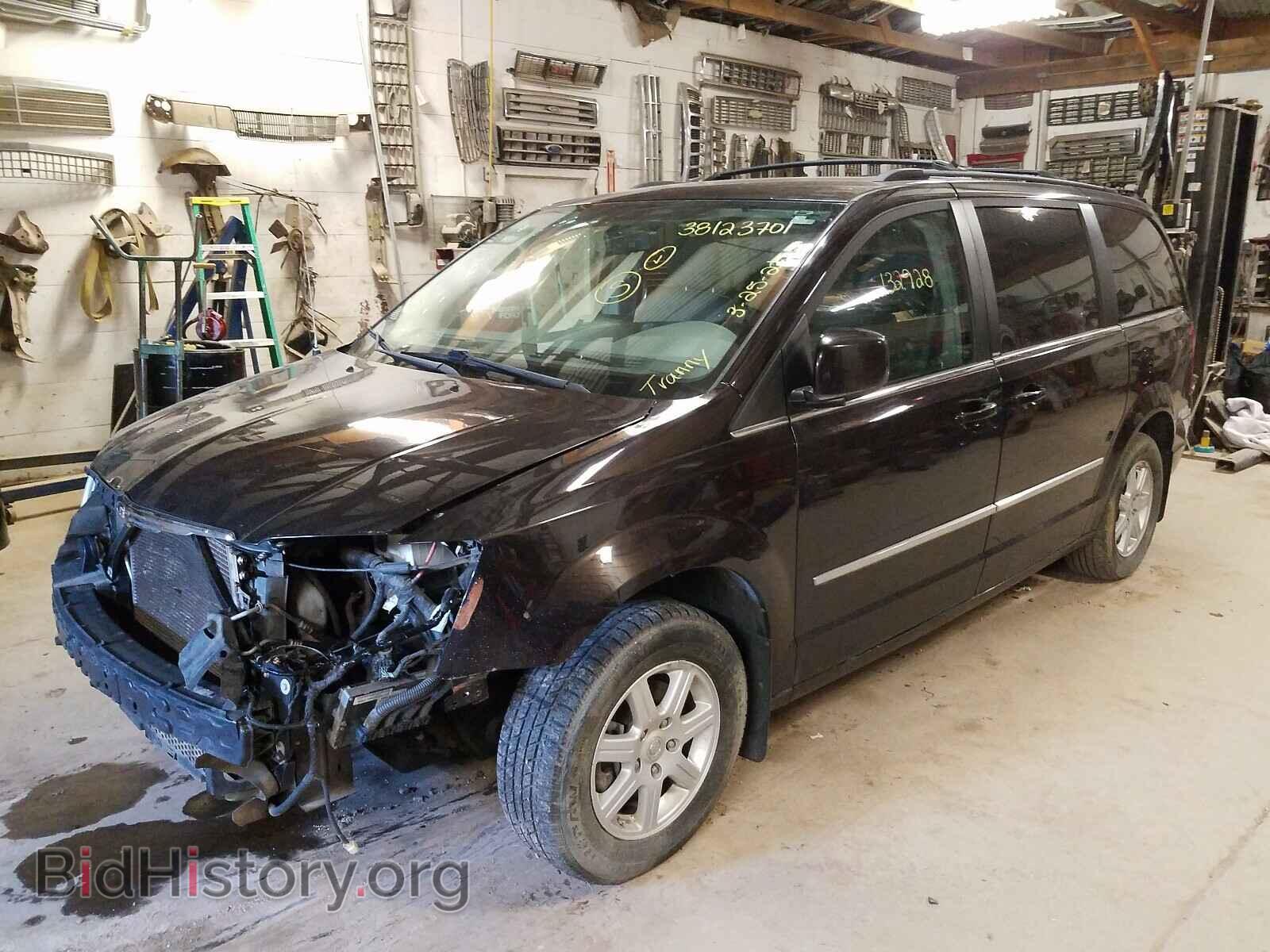 2010 CHRYSLER MINIVAN - VIN: 2A4RR5DX7AR416212 - Фото 2