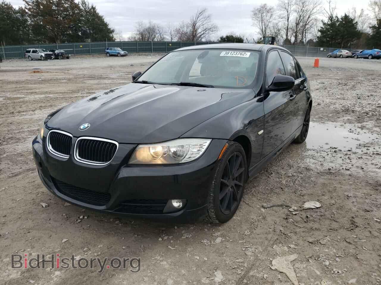 2011 BMW 3 SERIES - VIN: WBAPH7C56BE681629 - Фото 2