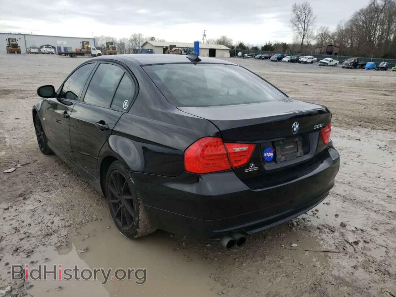 2011 BMW 3 SERIES - VIN: WBAPH7C56BE681629 - Фото 3