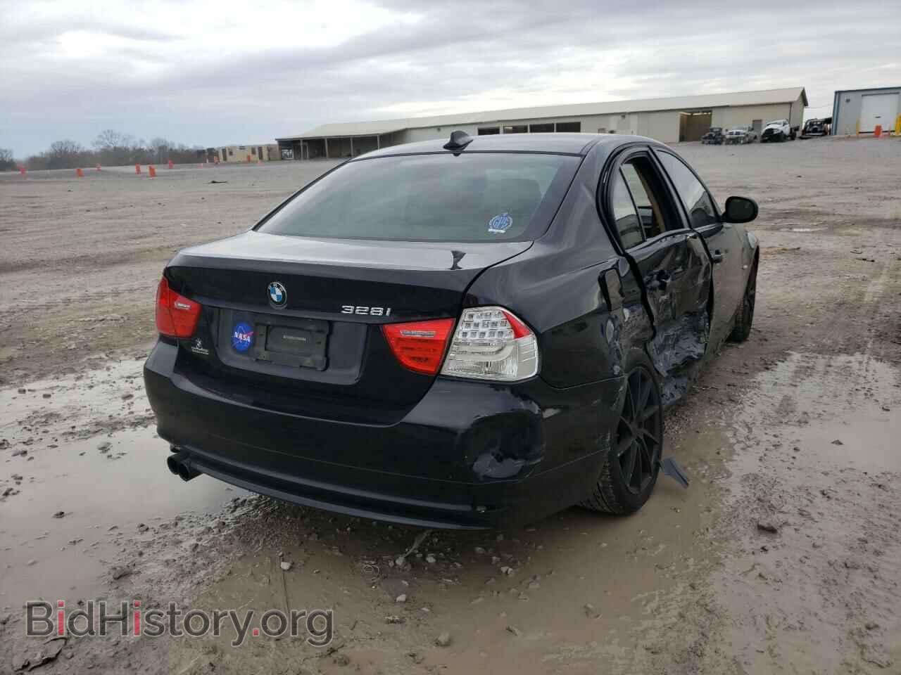 2011 BMW 3 SERIES - VIN: WBAPH7C56BE681629 - Фото 4