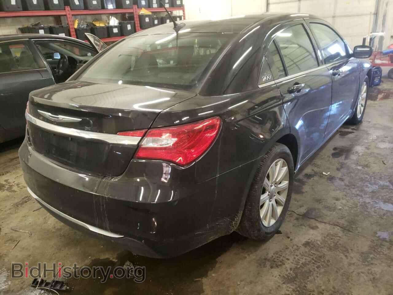 2013 CHRYSLER 200 - VIN: 1C3CCBBB7DN592945 - Фото 4