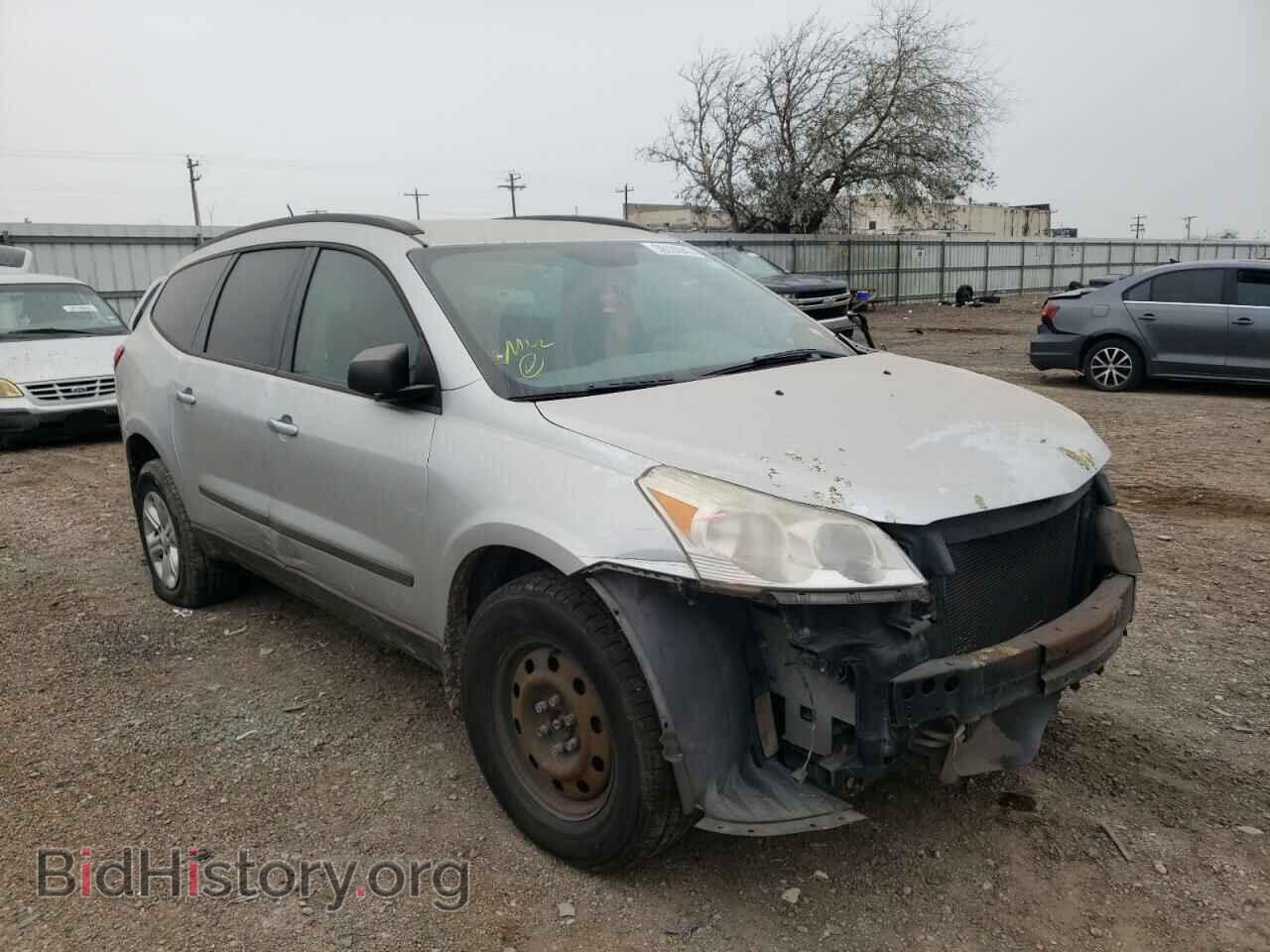 Photo 1GNKRFEDXCJ205361 - CHEVROLET TRAVERSE 2012
