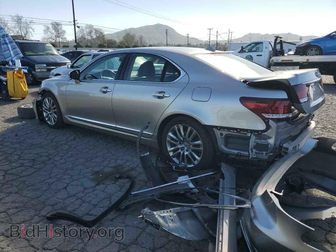 2017 LEXUS LS460 - VIN: JTHBL5EF8H5146508 - Фото 2