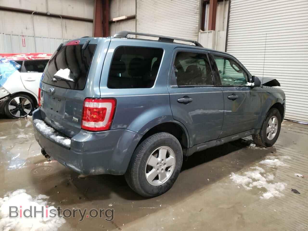 2011 FORD ESCAPE - VIN: 1FMCU0DG9BKC17672 - Фото 3