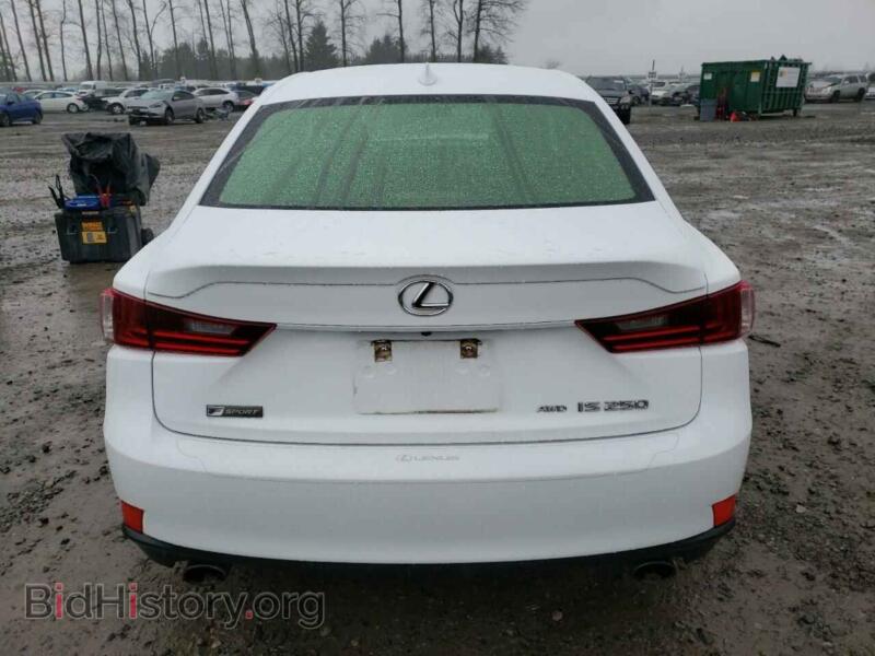 2015 Lexus IS (VIN JTHCF1D20F5029604) — photo 6 of 12