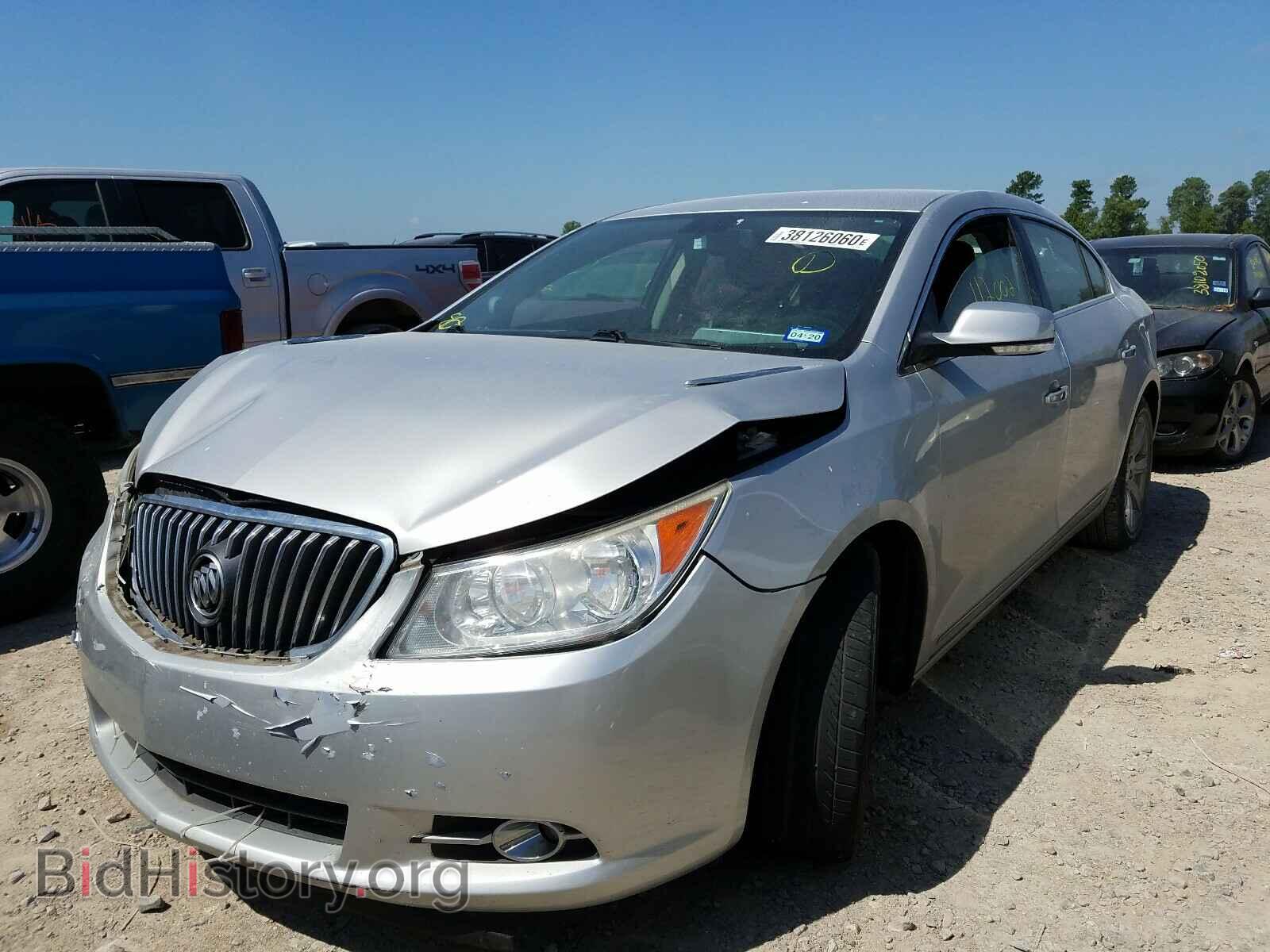 2013 BUICK LACROSSE - VIN: 1G4GC5E33DF201430 - Фото 2