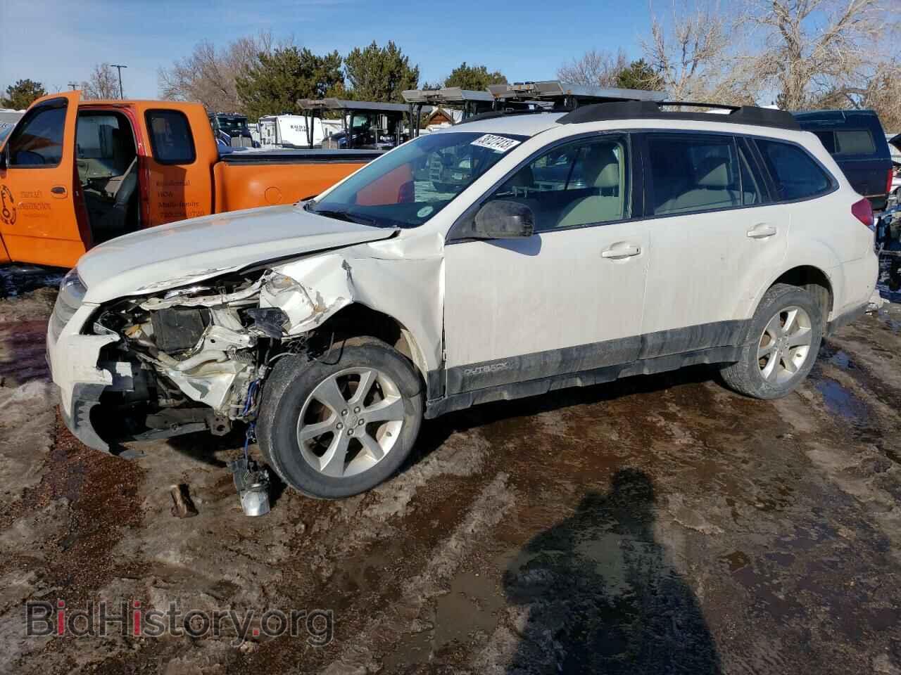 Фотография 4S4BRBAC4E3200576 - SUBARU OUTBACK 2014