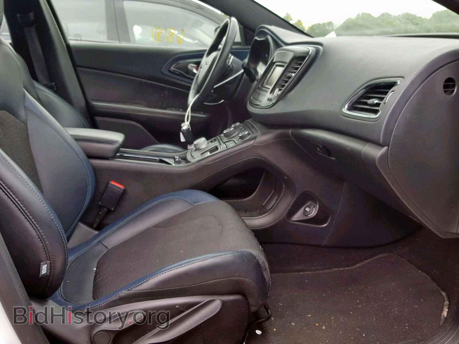 2016 CHRYSLER 200 - VIN: 1C3CCCBG0GN100357 - Фото 5