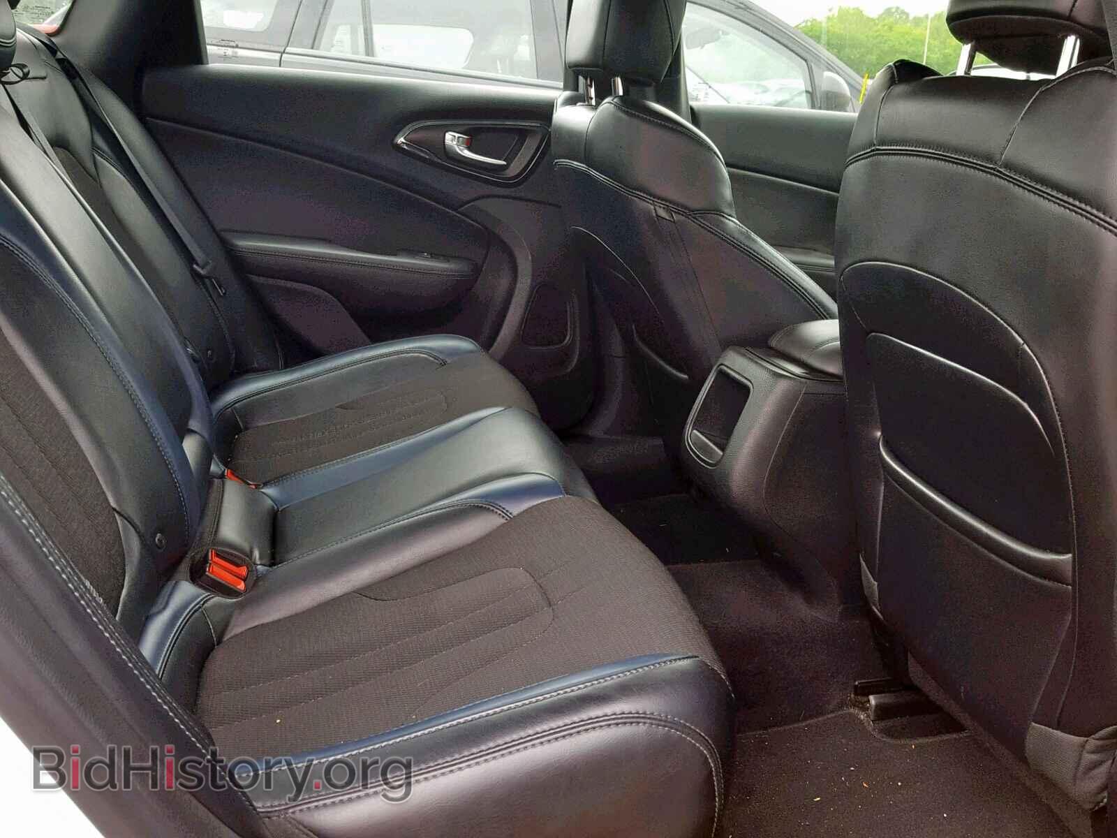 2016 CHRYSLER 200 - VIN: 1C3CCCBG0GN100357 - Фото 6