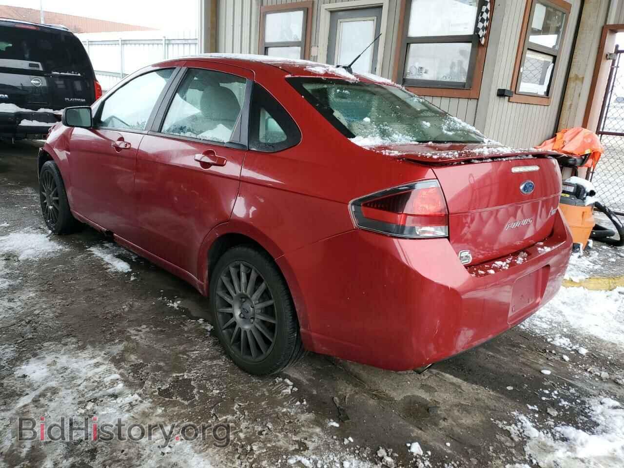 2011 FORD FOCUS - VIN: 1FAHP3GN8BW153975 - Фото 2