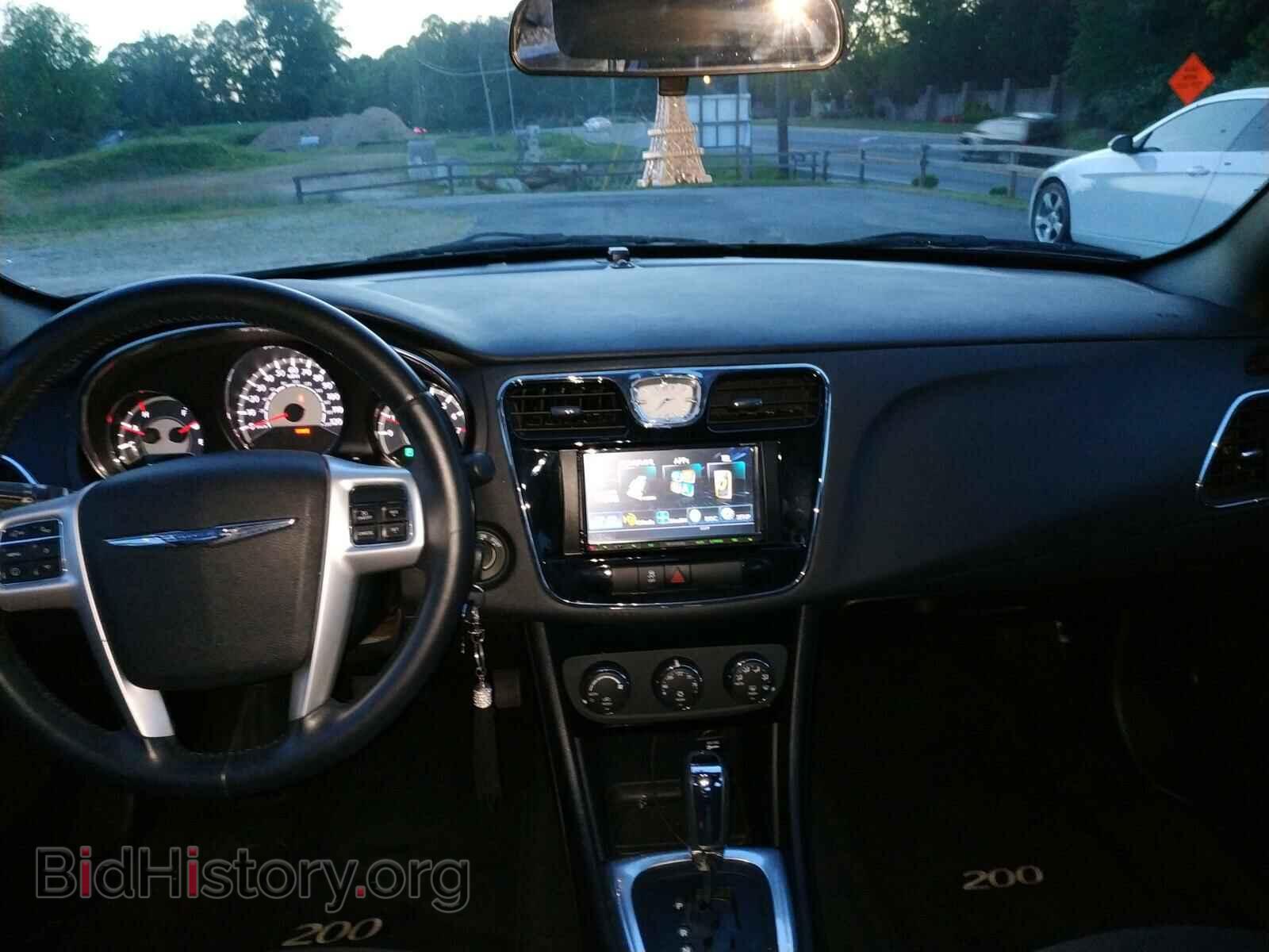 2014 CHRYSLER 200 - VIN: 1C3CCBBB4EN137861 - Фото 9