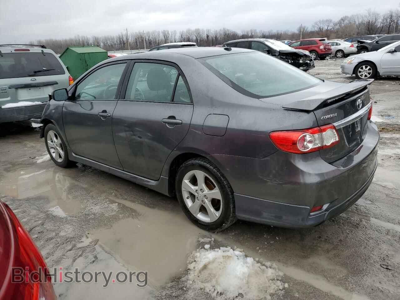 2011 TOYOTA COROLLA - VIN: 2T1BU4EE5BC627133 - Фото 2