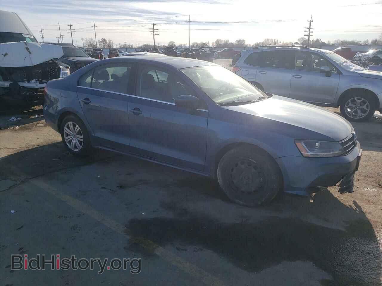 2017 VOLKSWAGEN JETTA - VIN: 3VW2B7AJ2HM239574 - Фото 4