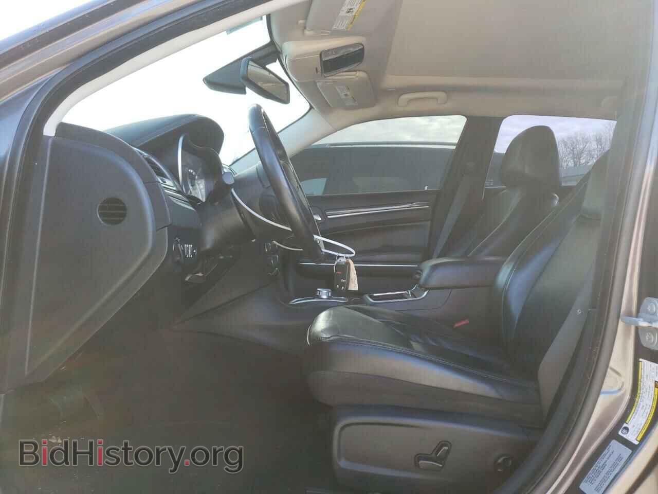2017 CHRYSLER 300 - VIN: 2C3CCAAG1HH661926 - Фото 7