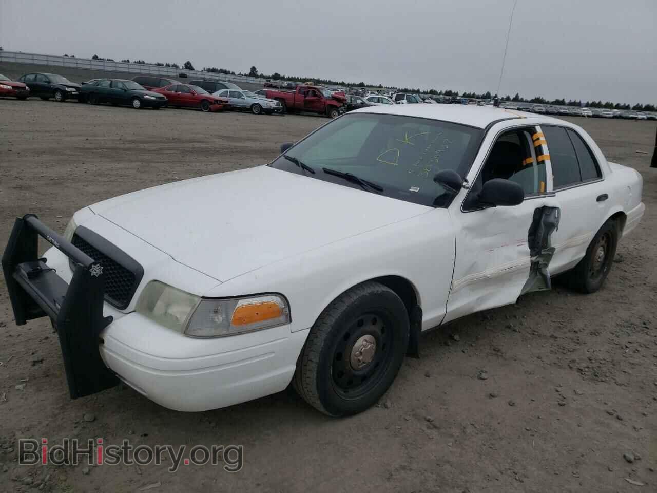 2011 FORD CROWN VIC - VIN: 2FABP7BV8BX122234 - Фото 2