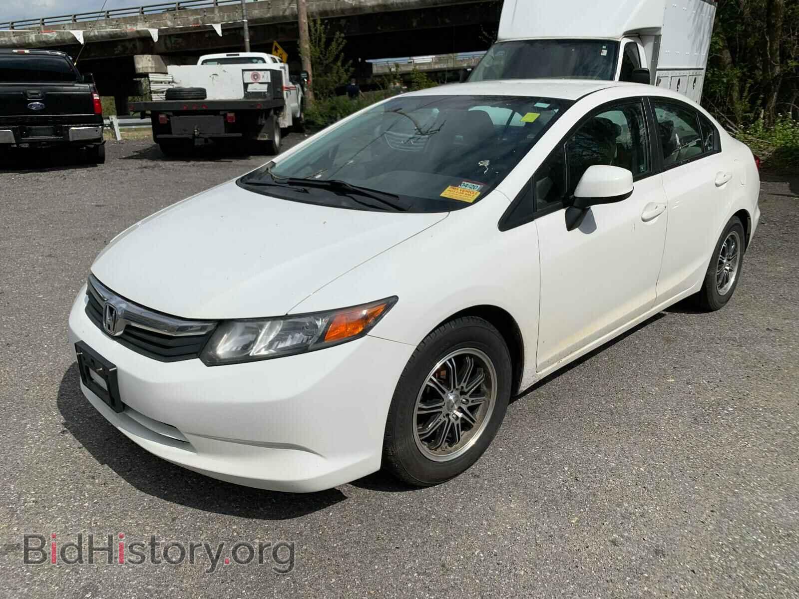 2012 HONDA CIVIC - VIN: 2HGFB2F67CH590825 - Фото 2