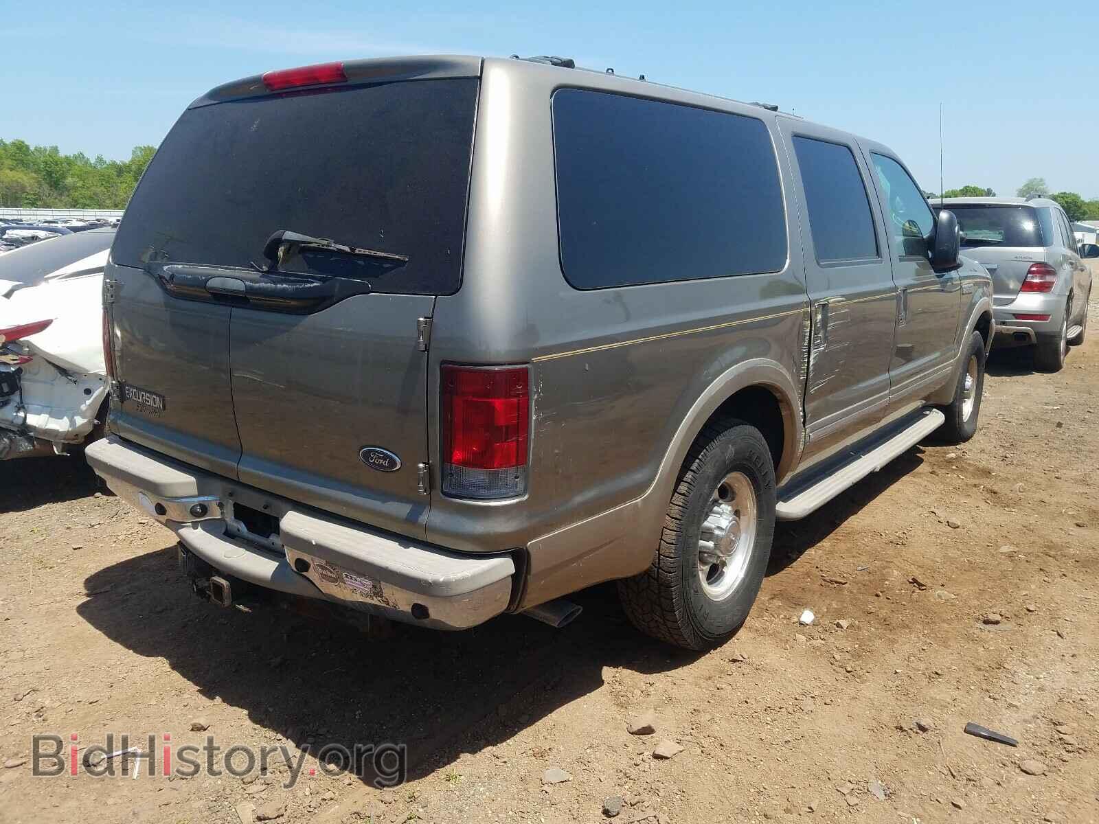 2002 FORD EXCURSION - VIN: 1FMNU42S32EB88126 - Photo 4
