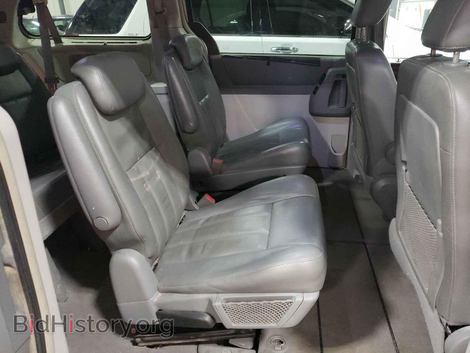 2010 CHRYSLER MINIVAN - VIN: 2A4RR5D11AR206359 - Photo 6
