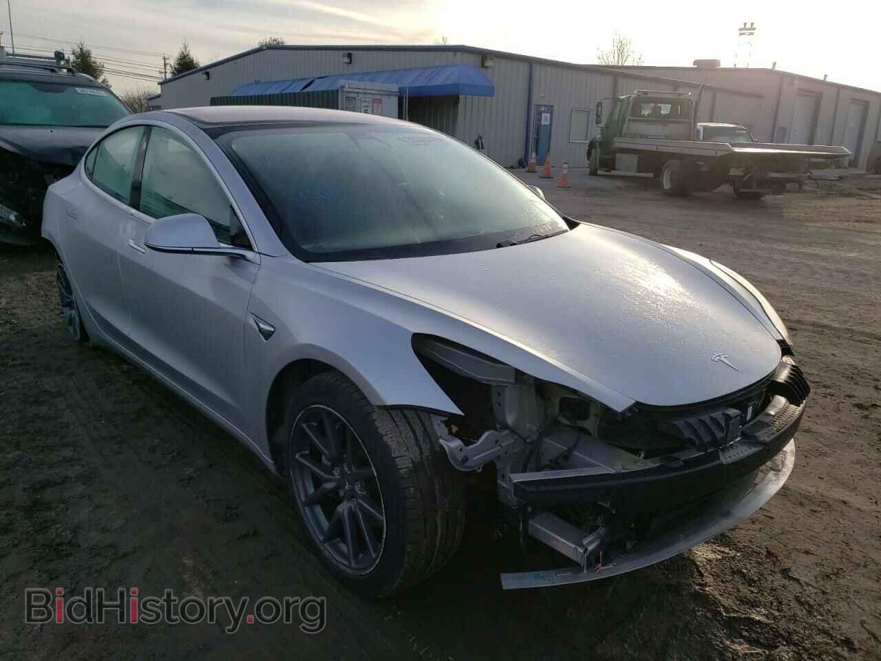 Фотография 5YJ3E1EA1JF036241 - TESLA MODEL 3 2018