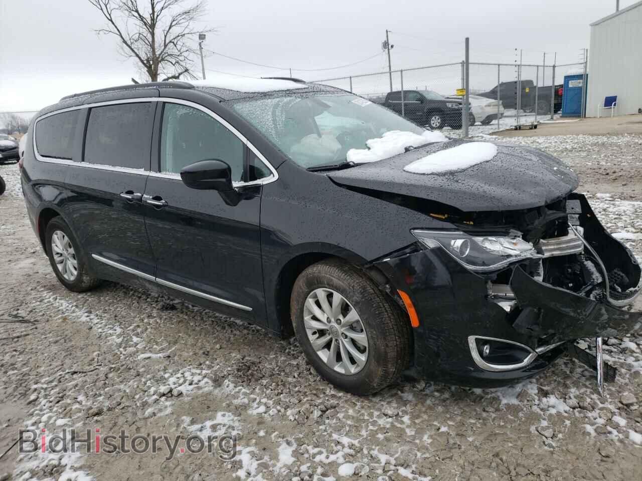 2017 CHRYSLER PACIFICA - VIN: 2C4RC1BGXHR730241 - Фото 4