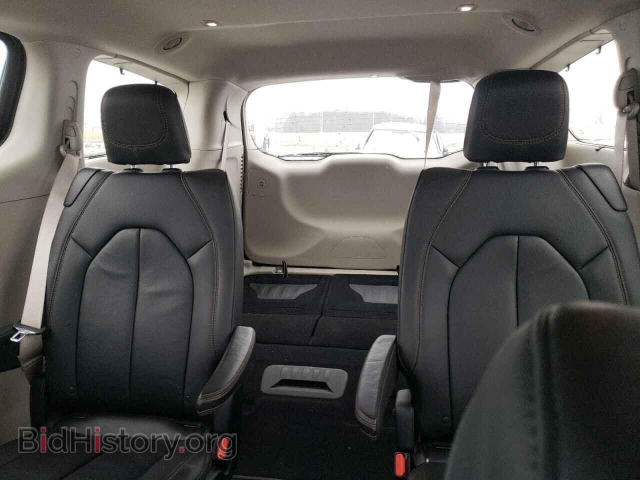 2017 CHRYSLER PACIFICA - VIN: 2C4RC1BGXHR730241 - Фото 10