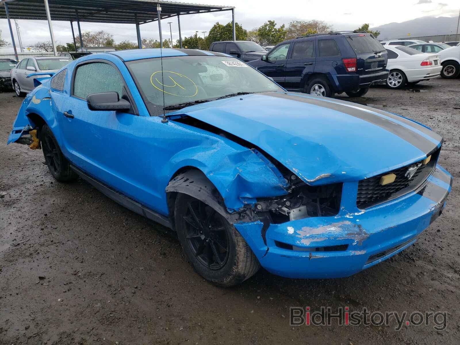 Photo 1ZVFT80N175269629 - FORD MUSTANG 2007