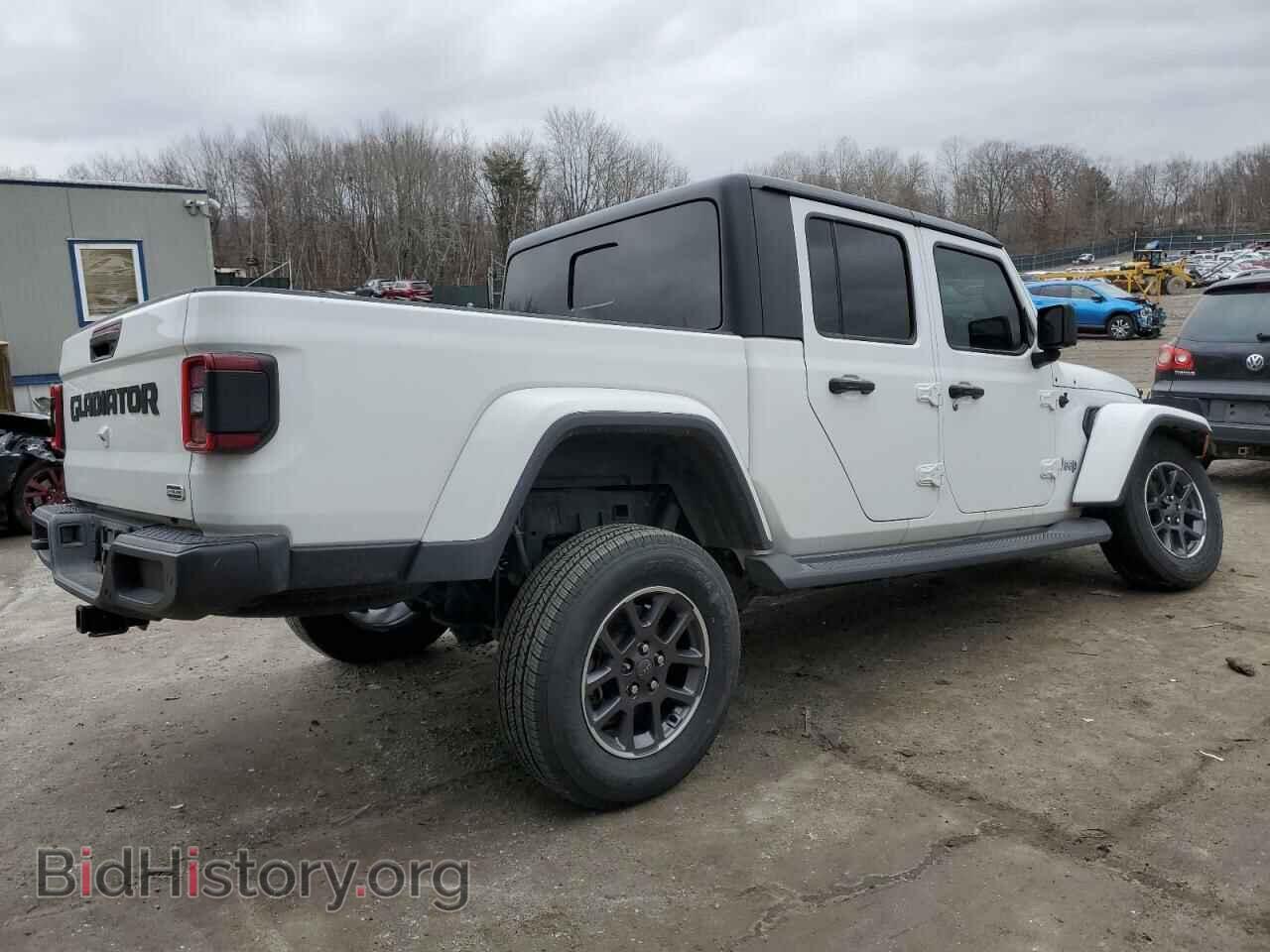 2020 JEEP GLADIATOR - VIN: 1C6HJTFG0LL107596 - Photo 3