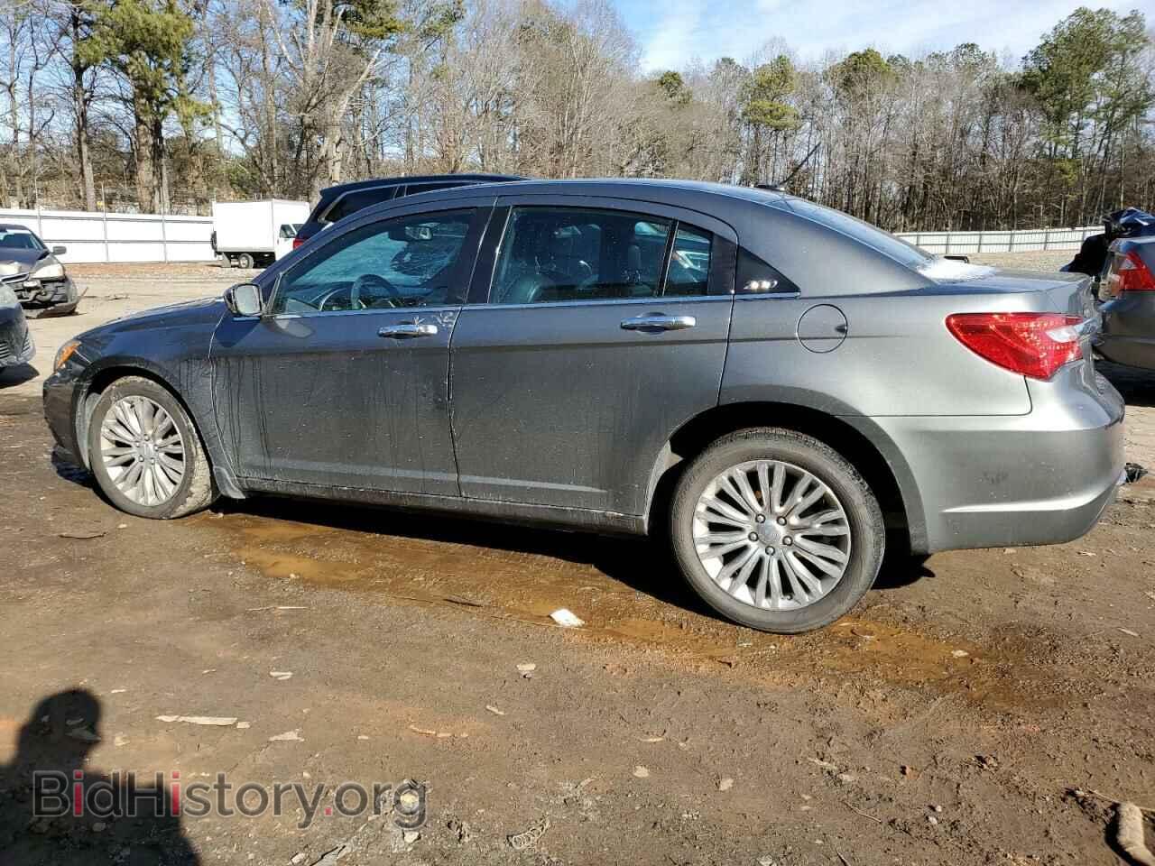 2012 CHRYSLER 200 - VIN: 1C3CCBCG0CN123852 - Фото 2