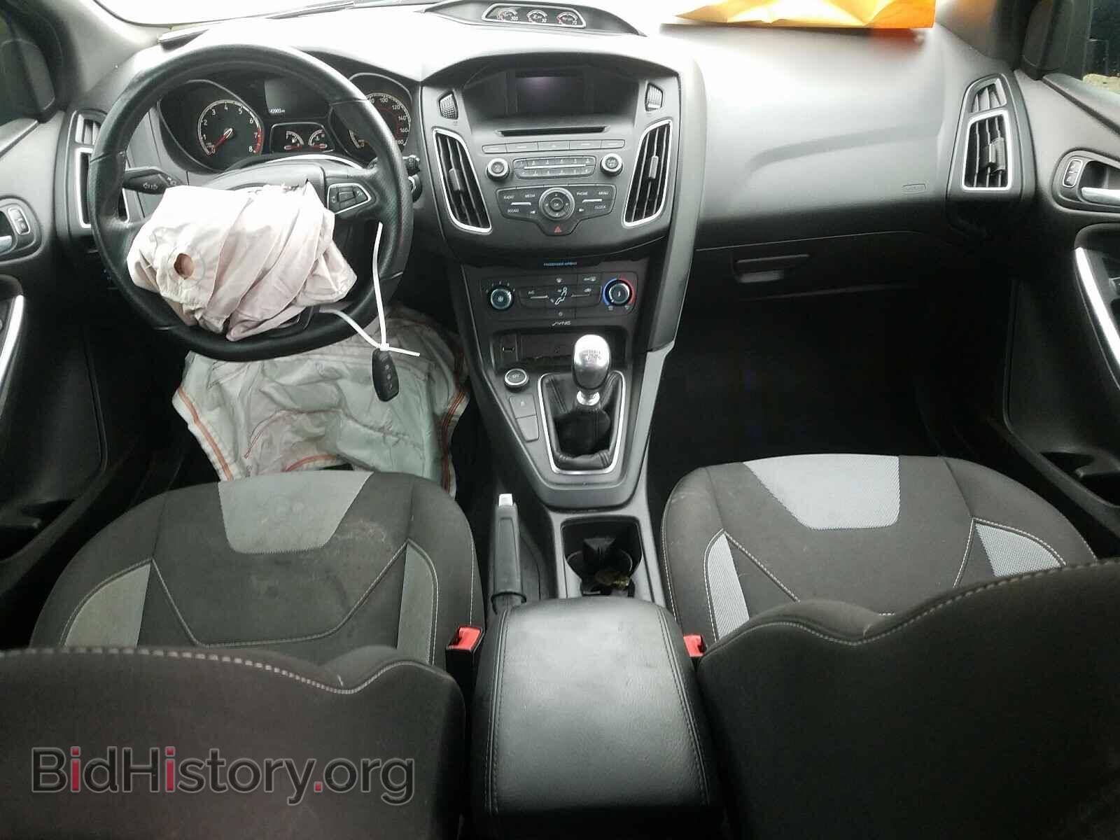 2016 FORD FOCUS - VIN: 1FADP3L93GL274199 - Photo 9