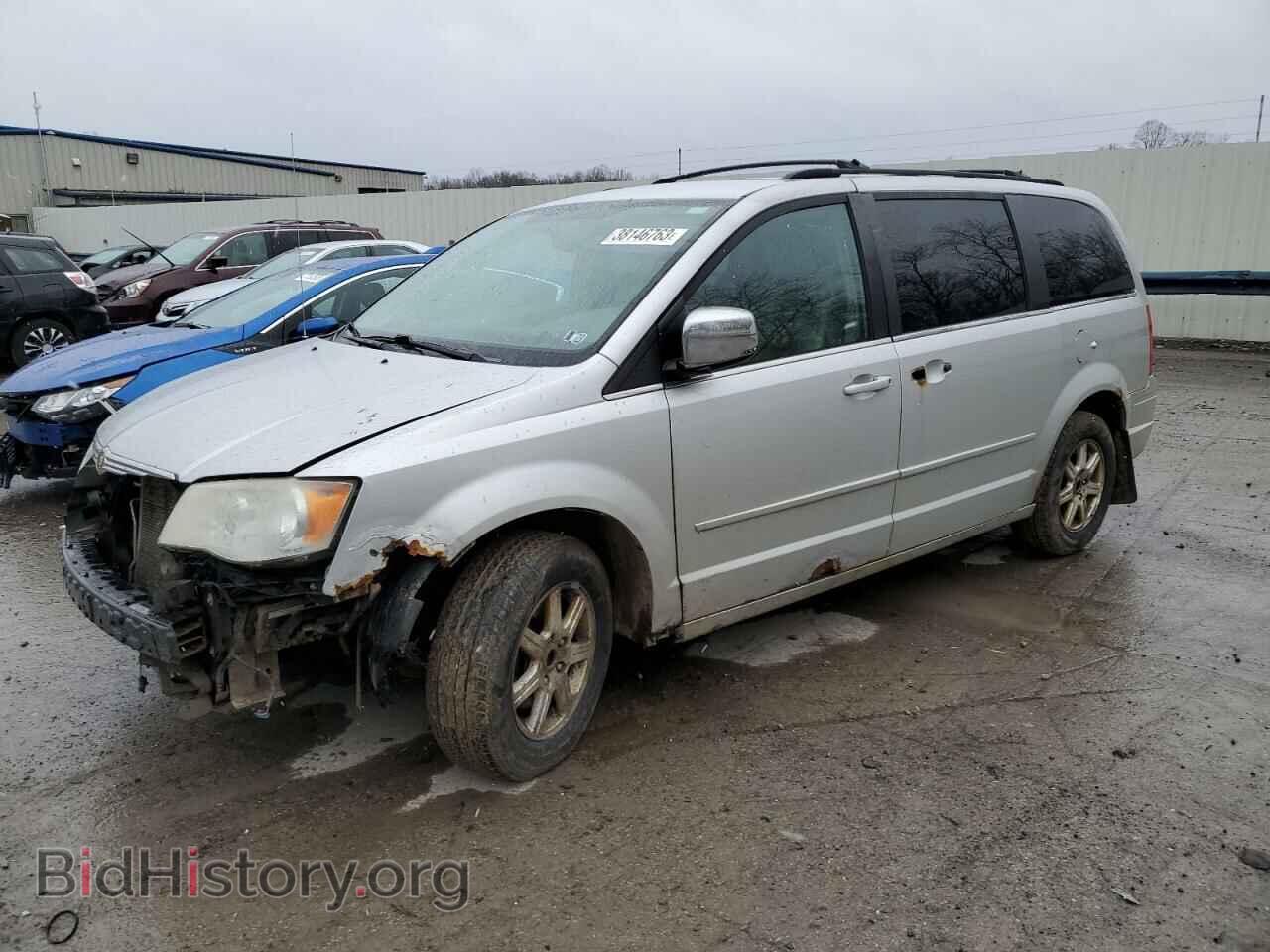 Фотография 2A8HR54PX8R118936 - CHRYSLER MINIVAN 2008