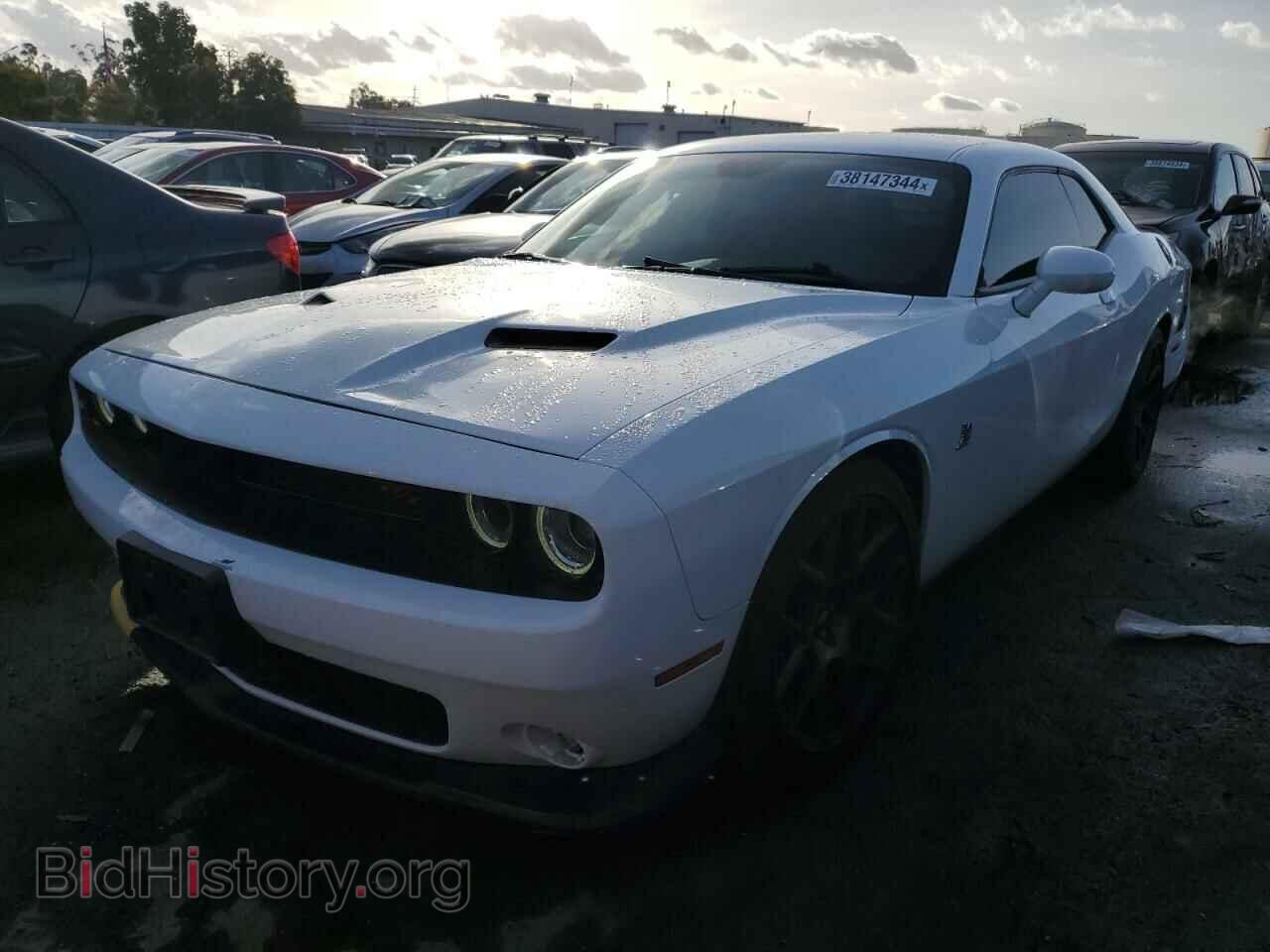 Photo 2C3CDZFJ3JH112461 - DODGE CHALLENGER 2018