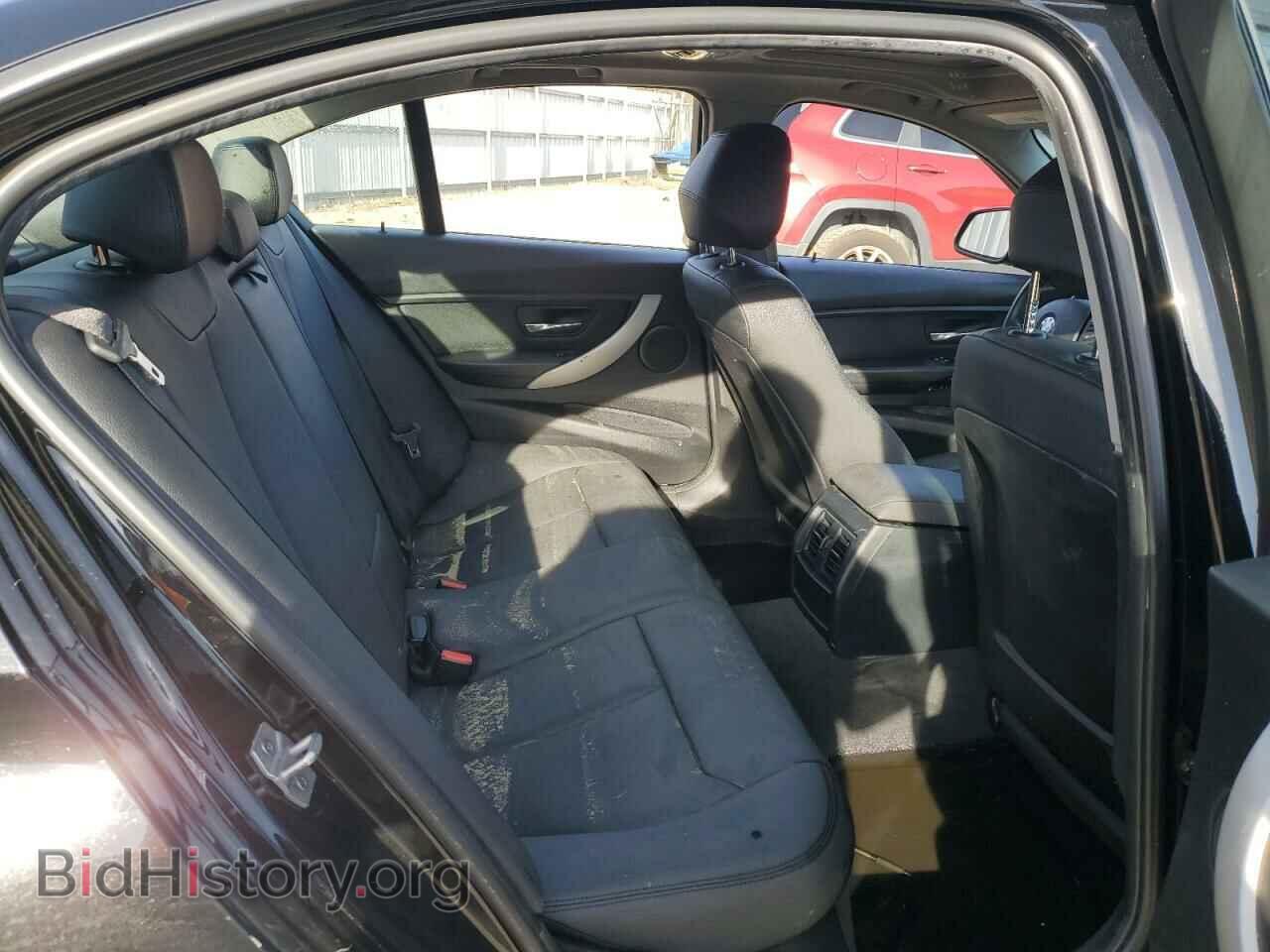 2016 BMW 3 SERIES - VIN: WBA8E5G54GNU19627 - Фото 10