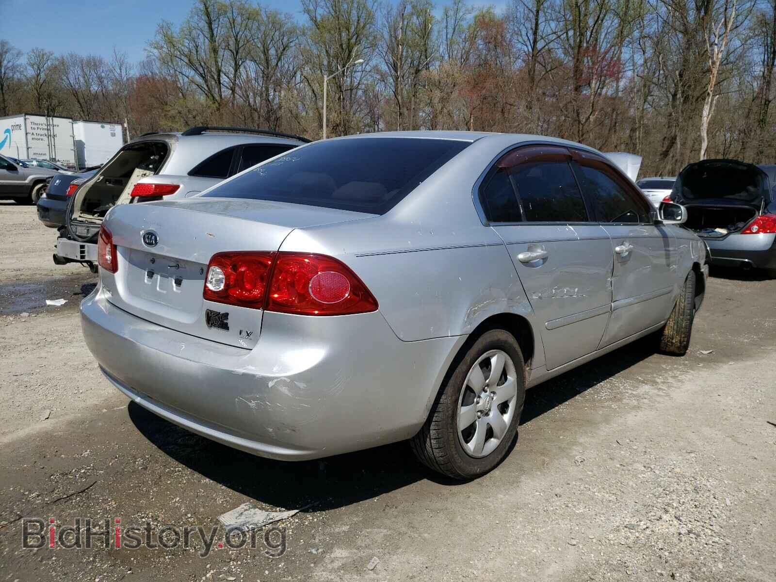 2008 KIA OPTIMA - VIN: KNAGE123985253066 - Фото 4