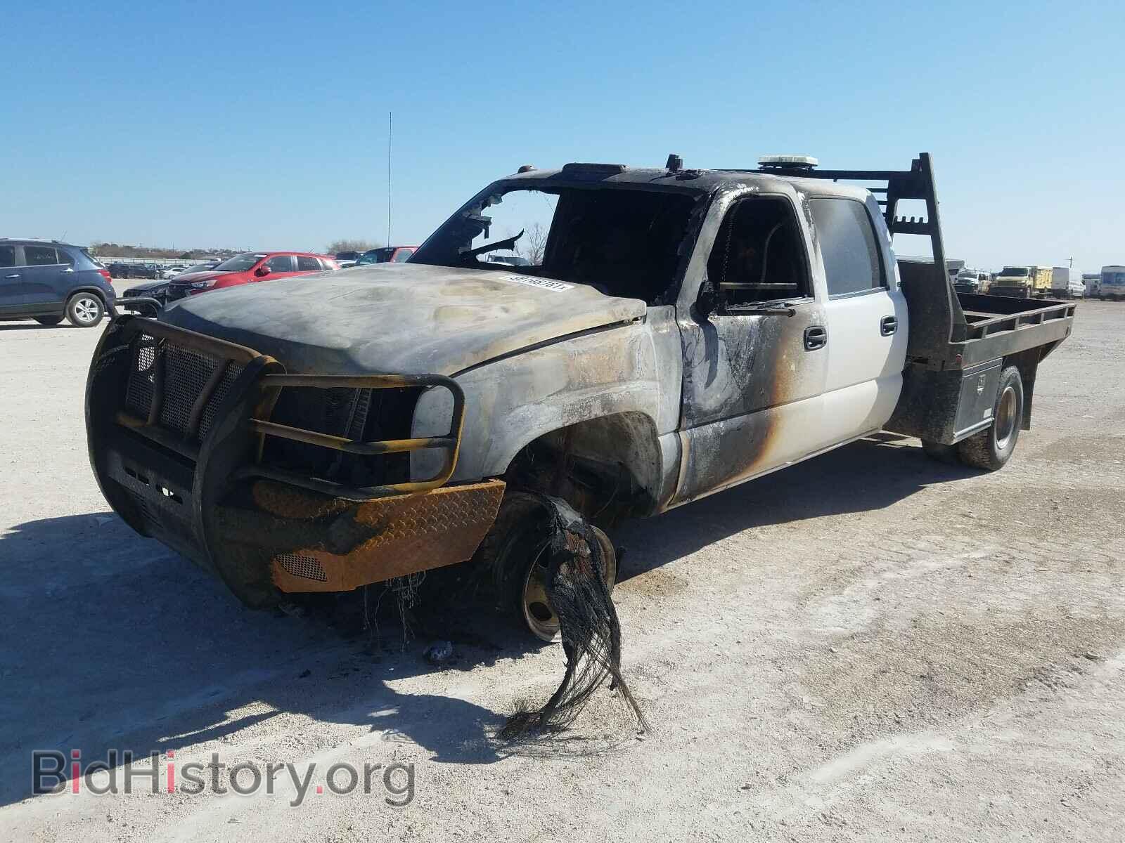 2007 CHEVROLET SILVERADO - VIN: 1GCJK33D67F164083 - Фото 2