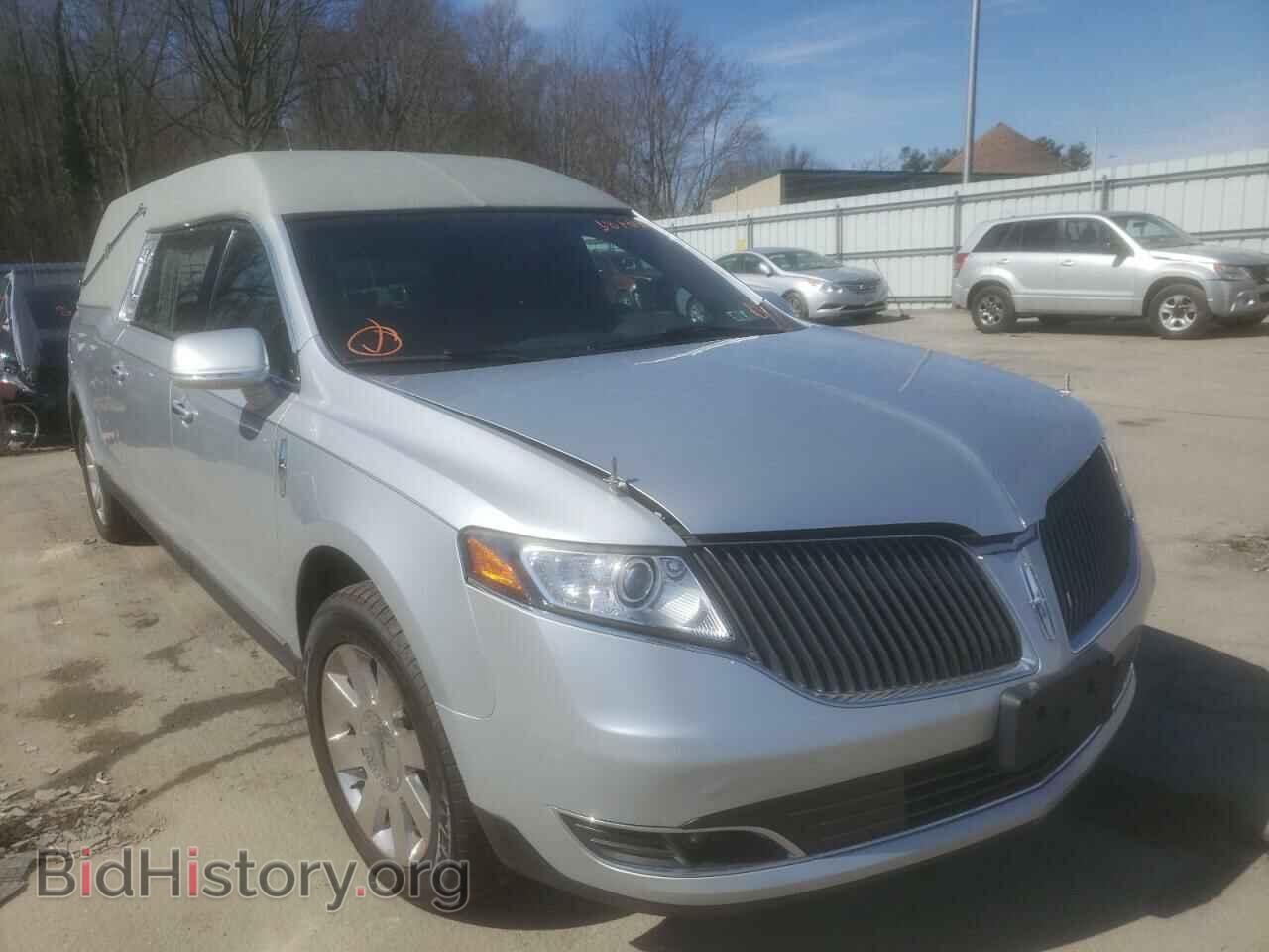 Photo 2LJMJ5LK8DBL58019 - LINCOLN MKT 2013